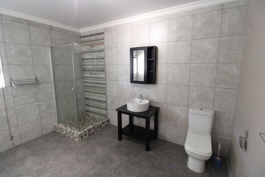 6 Bedroom Property for Sale in Doringkruin North West